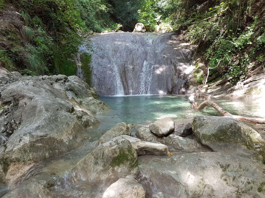 CASCADES
