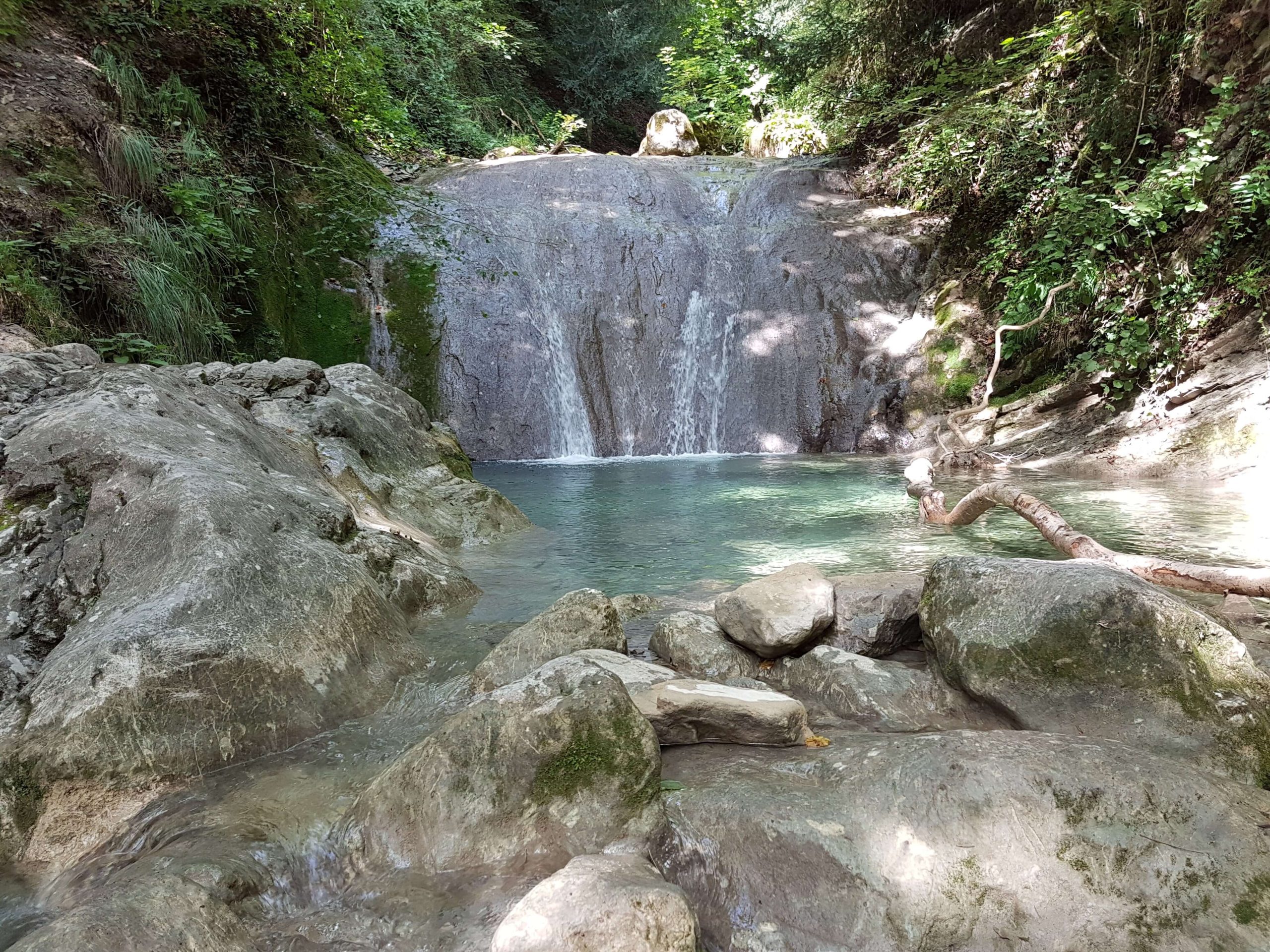 CASCADES